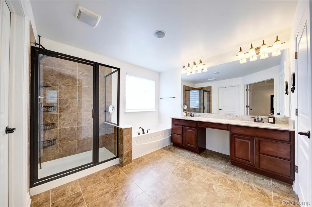 50411 Lansdowne Road Canton Charter Township MI 48188
