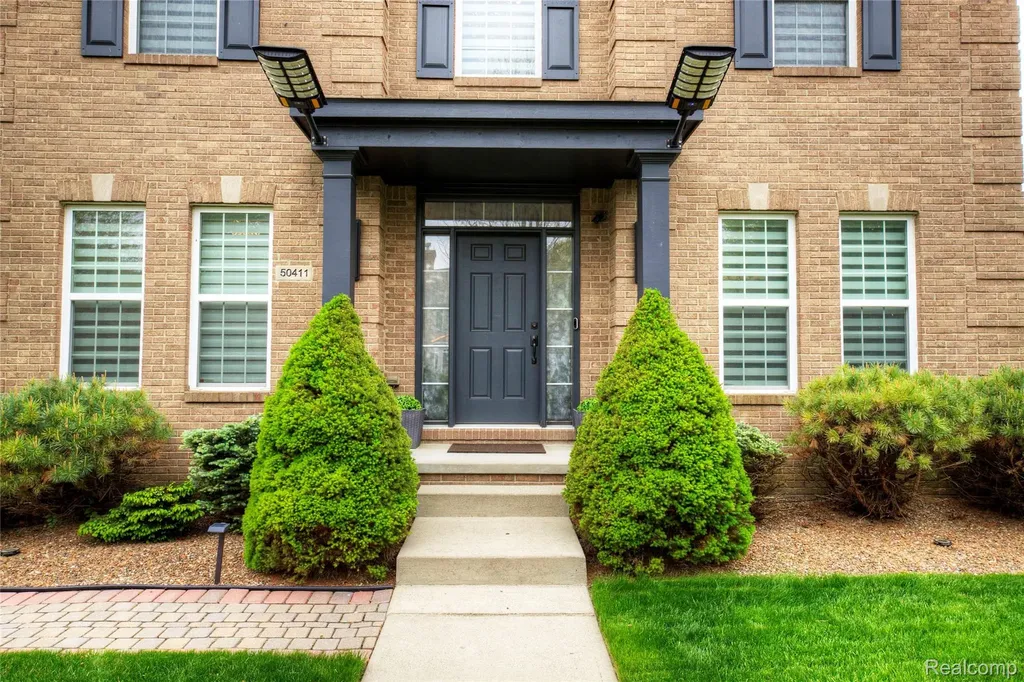 50411 Lansdowne Road Canton Charter Township MI 48188
