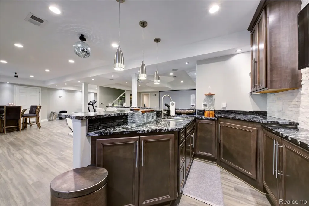 50411 Lansdowne Road Canton Charter Township MI 48188
