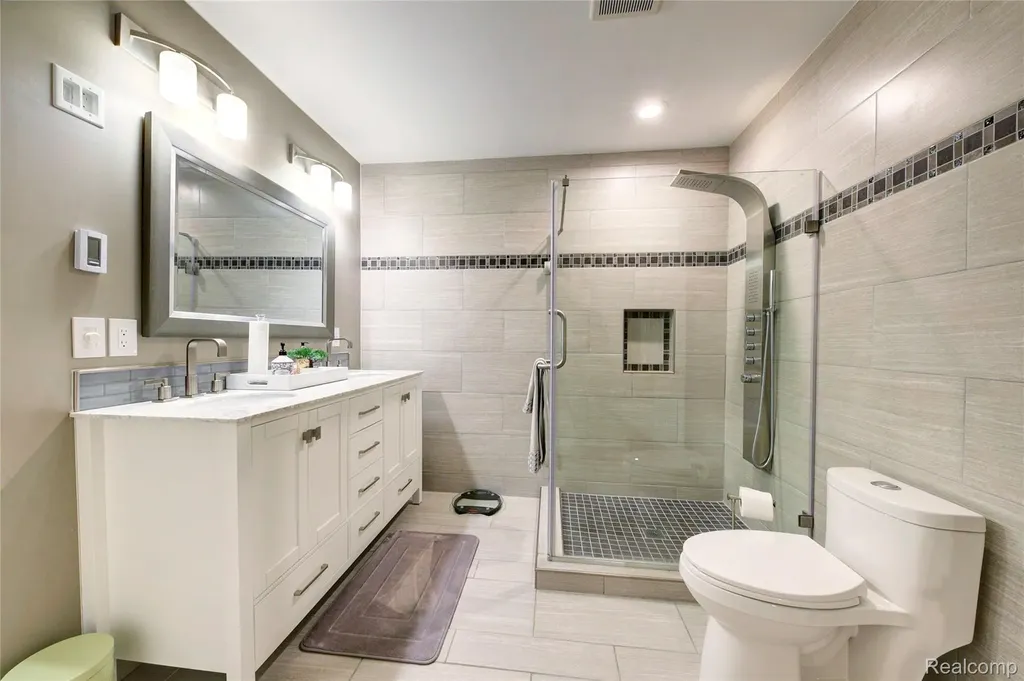 50411 Lansdowne Road Canton Charter Township MI 48188