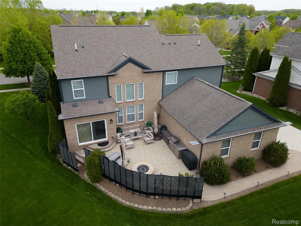 50411 Lansdowne Road Canton Charter Township MI 48188