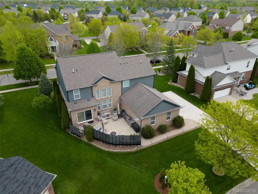 50411 Lansdowne Road Canton Charter Township MI 48188