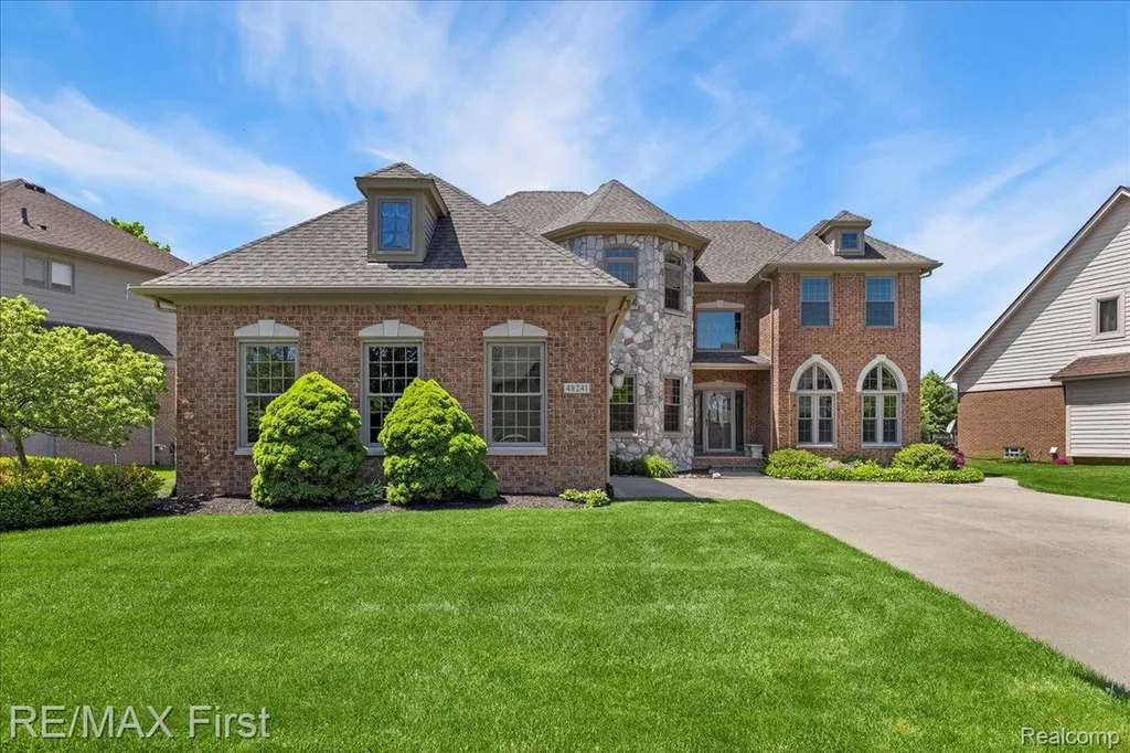 48241 Century Drive Macomb Township MI 48044