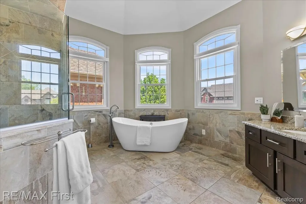 48241 Century Drive Macomb Township MI 48044