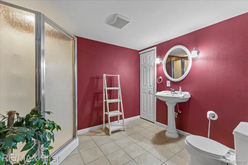 48241 Century Drive Macomb Township MI 48044