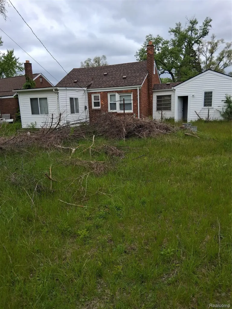 19726 Woodingham Drive Detroit City MI 48221