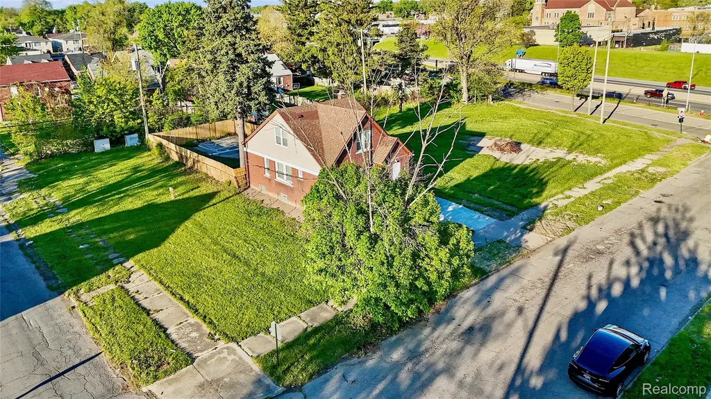 9150 Courville Street Detroit City MI 48224