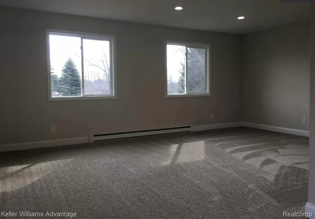 13366 North Road Fenton Charter Township MI 48430