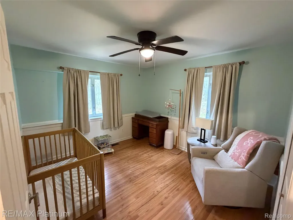 2482 Livernois Drive Oceola Township MI 48843