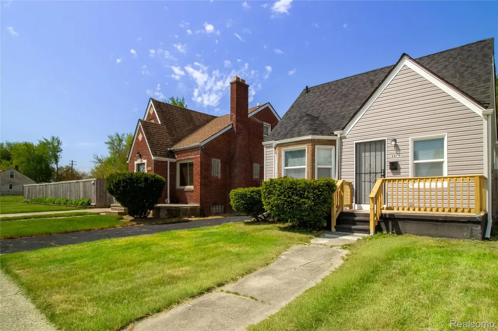19479 Helen Street Detroit City MI 48234