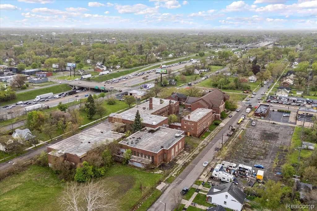 19690 Cameron Street Detroit City MI 48203