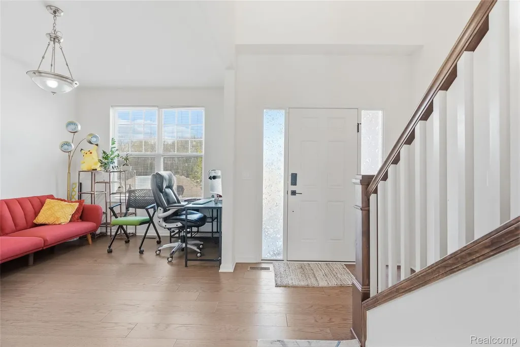 20975 Calabrese Drive Lyon Charter Township MI 48178