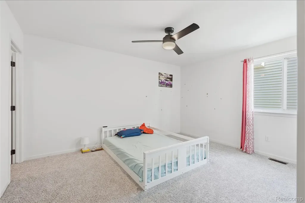 20975 Calabrese Drive Lyon Charter Township MI 48178