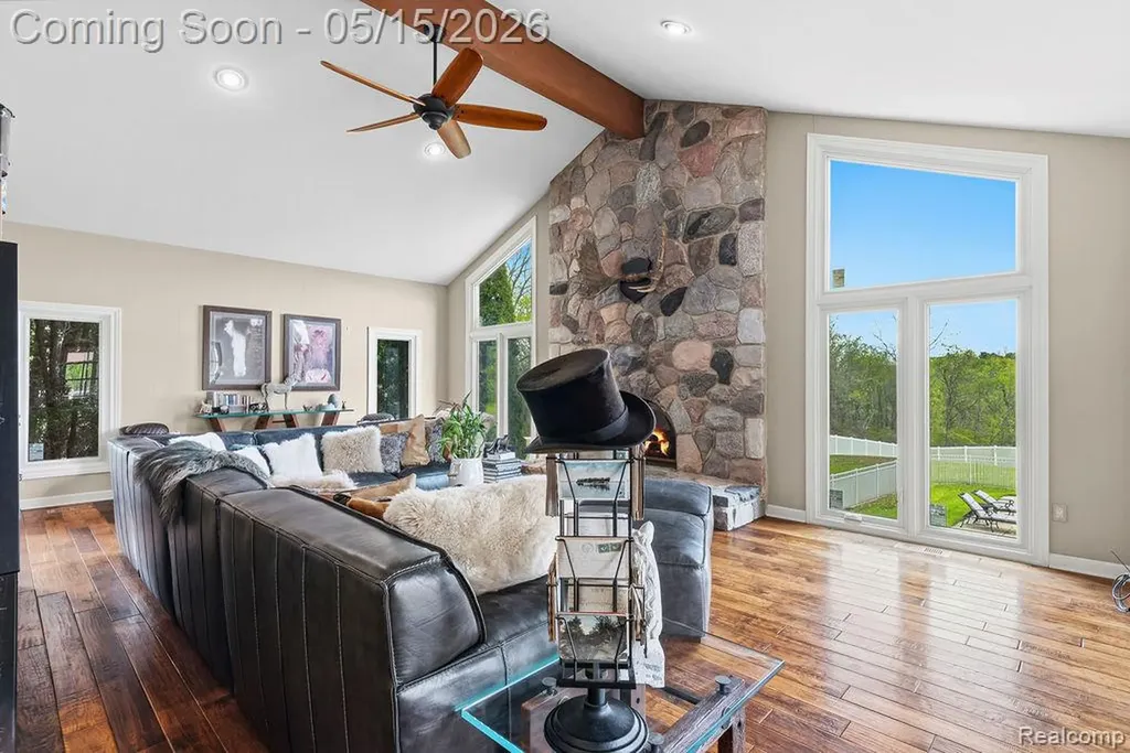 7374 Fox Hill Lane Salem Township MI 48168
