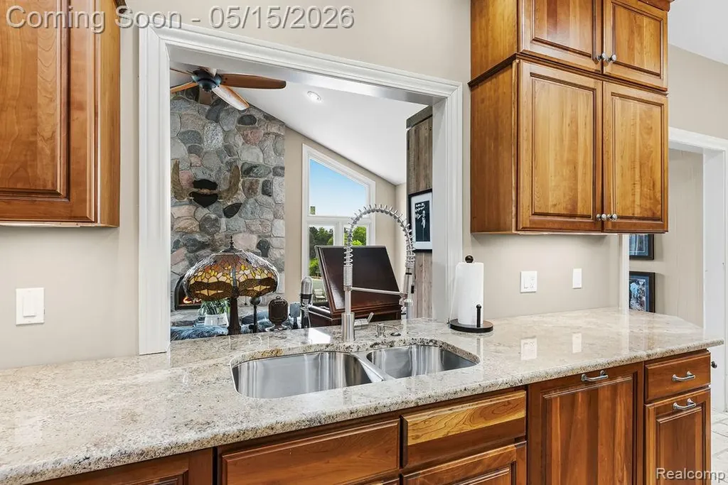 7374 Fox Hill Lane Salem Township MI 48168