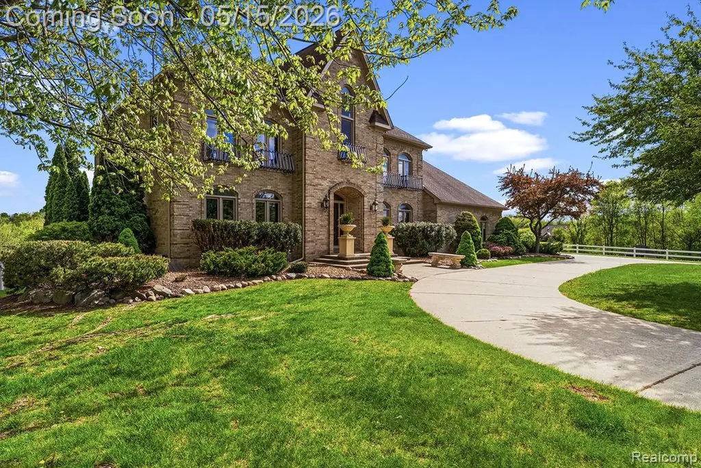7374 Fox Hill Lane Salem Township MI 48168