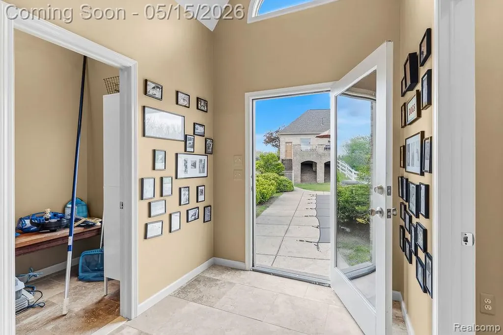7374 Fox Hill Lane Salem Township MI 48168