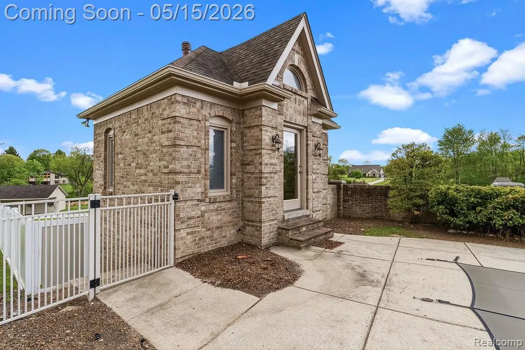 7374 Fox Hill Lane Salem Township MI 48168