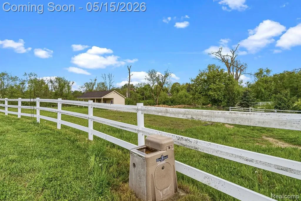 7374 Fox Hill Lane Salem Township MI 48168