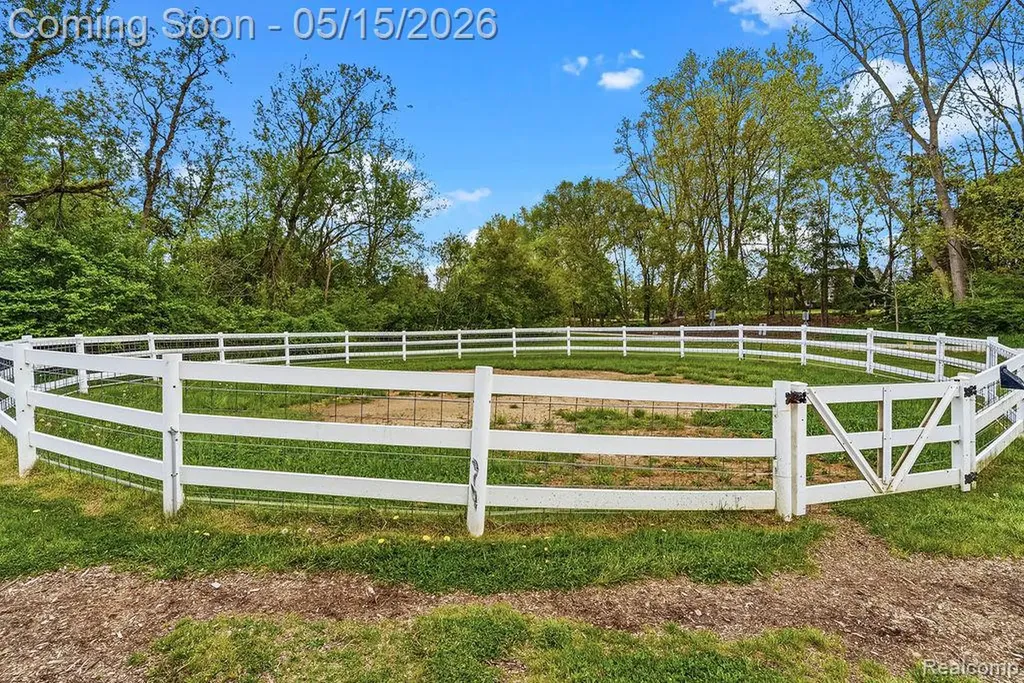 7374 Fox Hill Lane Salem Township MI 48168