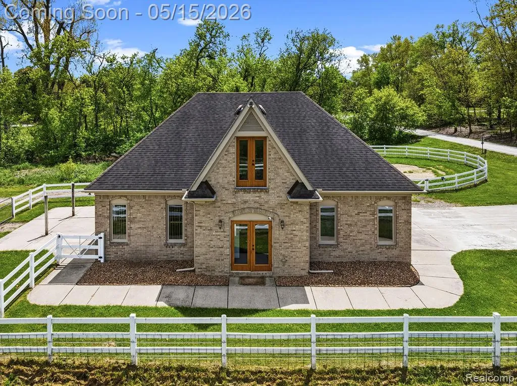 7374 Fox Hill Lane Salem Township MI 48168