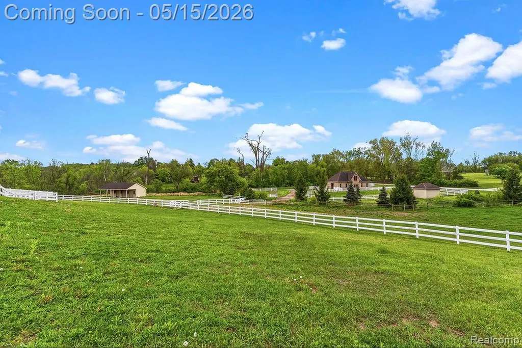 7374 Fox Hill Lane Salem Township MI 48168