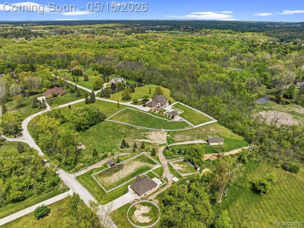 7374 Fox Hill Lane Salem Township MI 48168