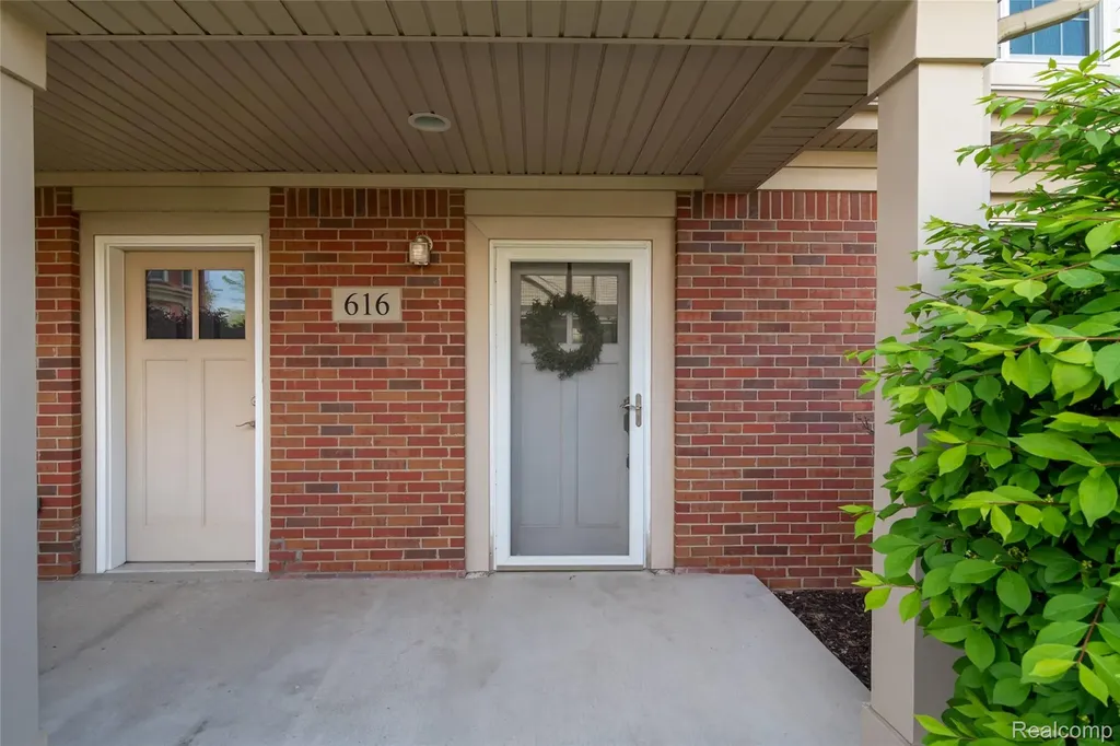 616 Superior Boulevard Wyandotte City MI 48192