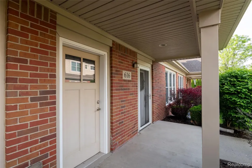 616 Superior Boulevard Wyandotte City MI 48192