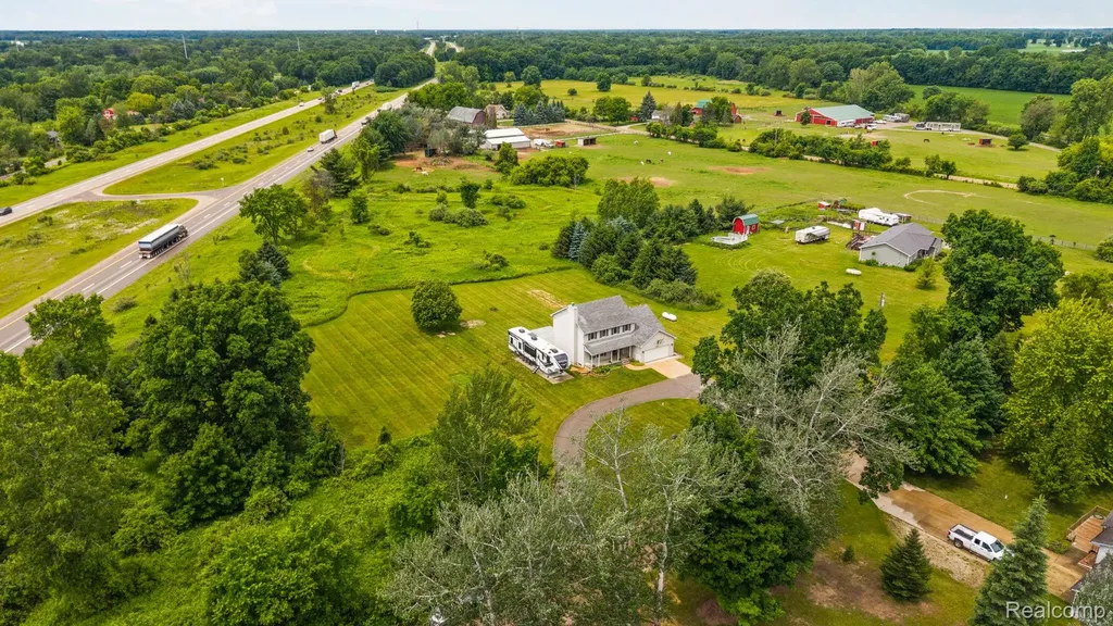 2381 Burke Road Howell Township MI 48836