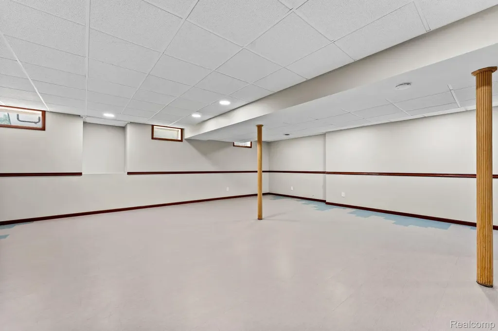 2381 Burke Road Howell Township MI 48836