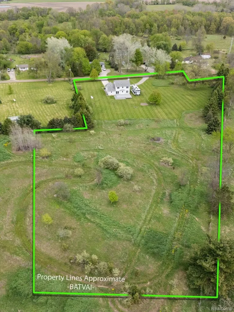 2381 Burke Road Howell Township MI 48836