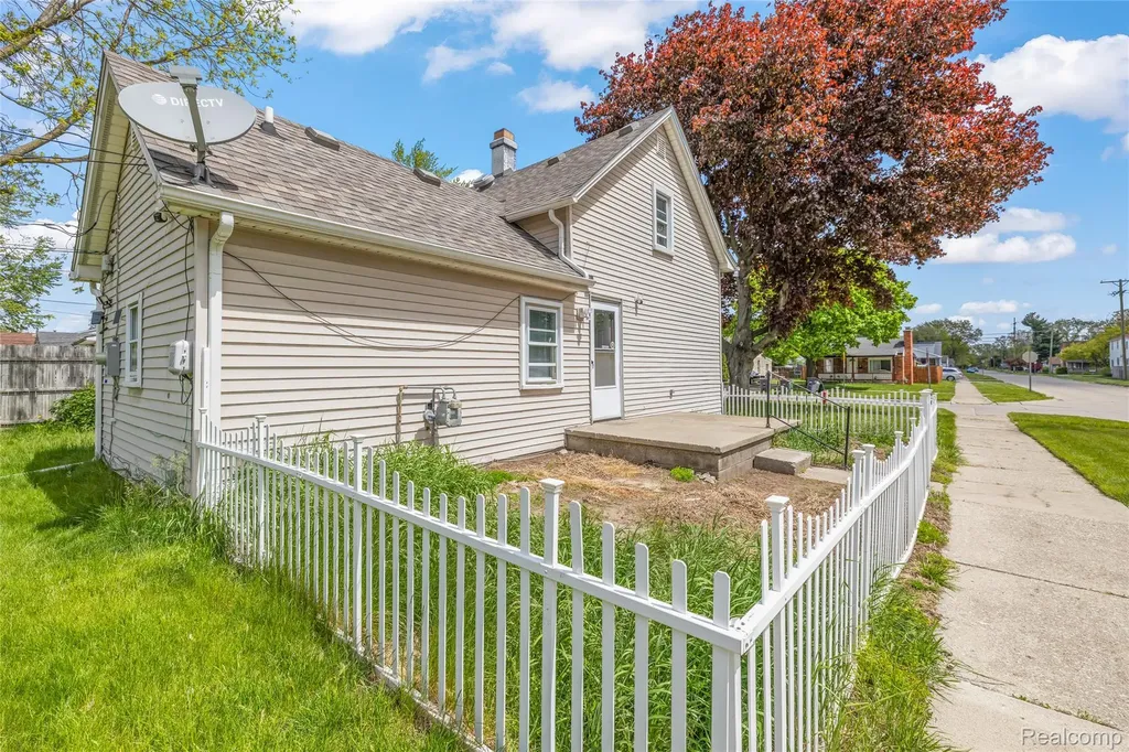 5996 Princess Street Taylor City MI 48180