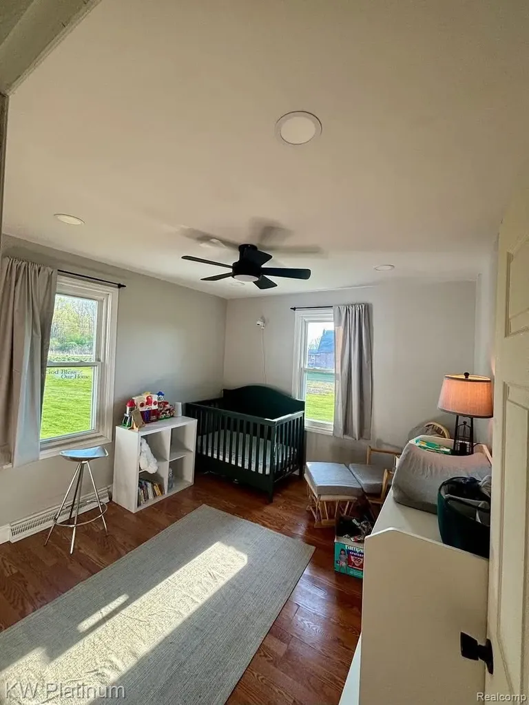 3261 Keewahdin Road Fort Gratiot Charter Township MI 48059