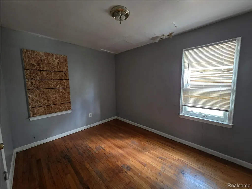 15762 Strathmoor Street Detroit City MI 48227