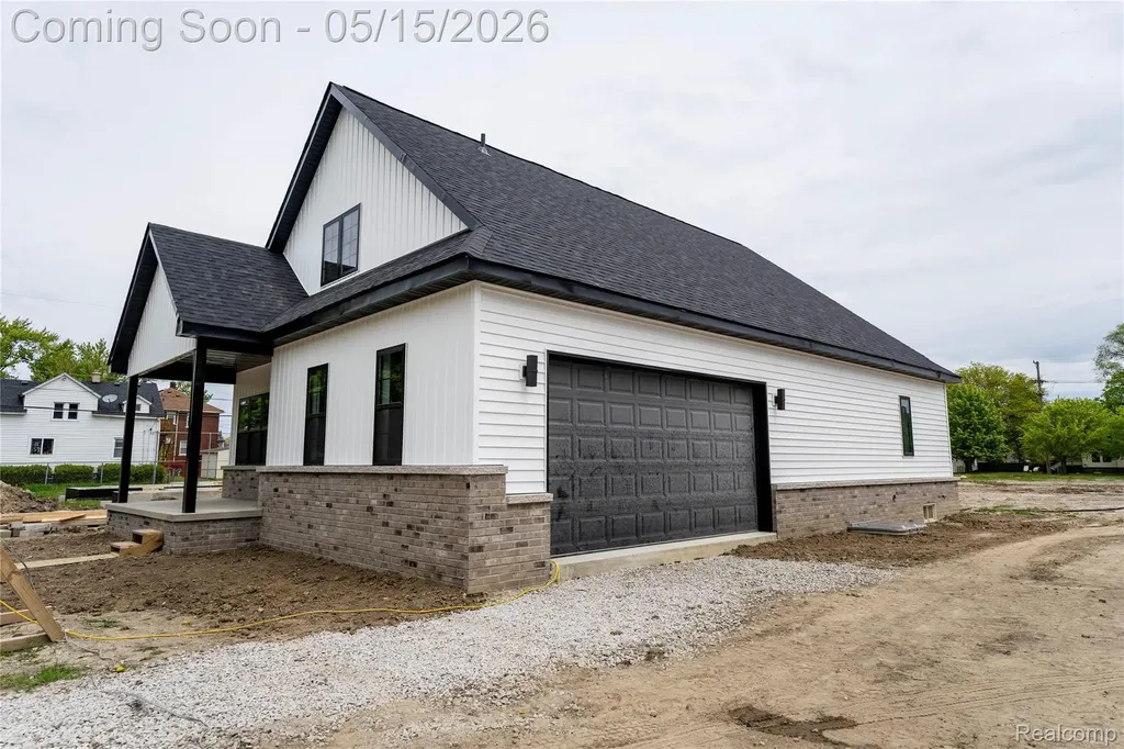3551 7th Street Wyandotte City MI 48192
