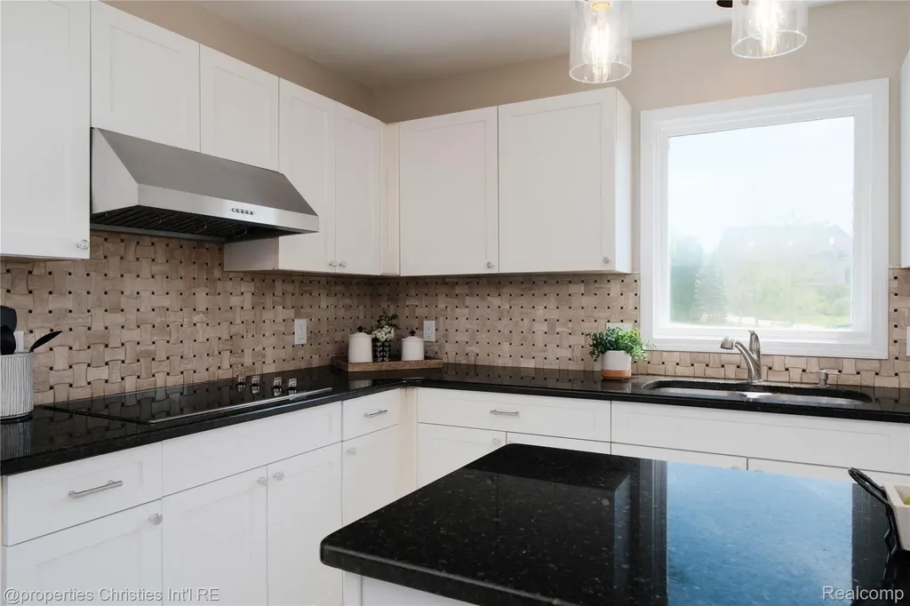 22452 Fuller Drive Novi City MI 48374