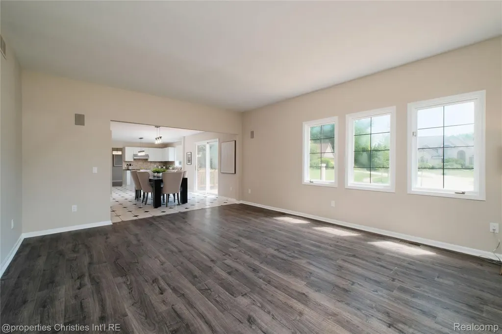 22452 Fuller Drive Novi City MI 48374