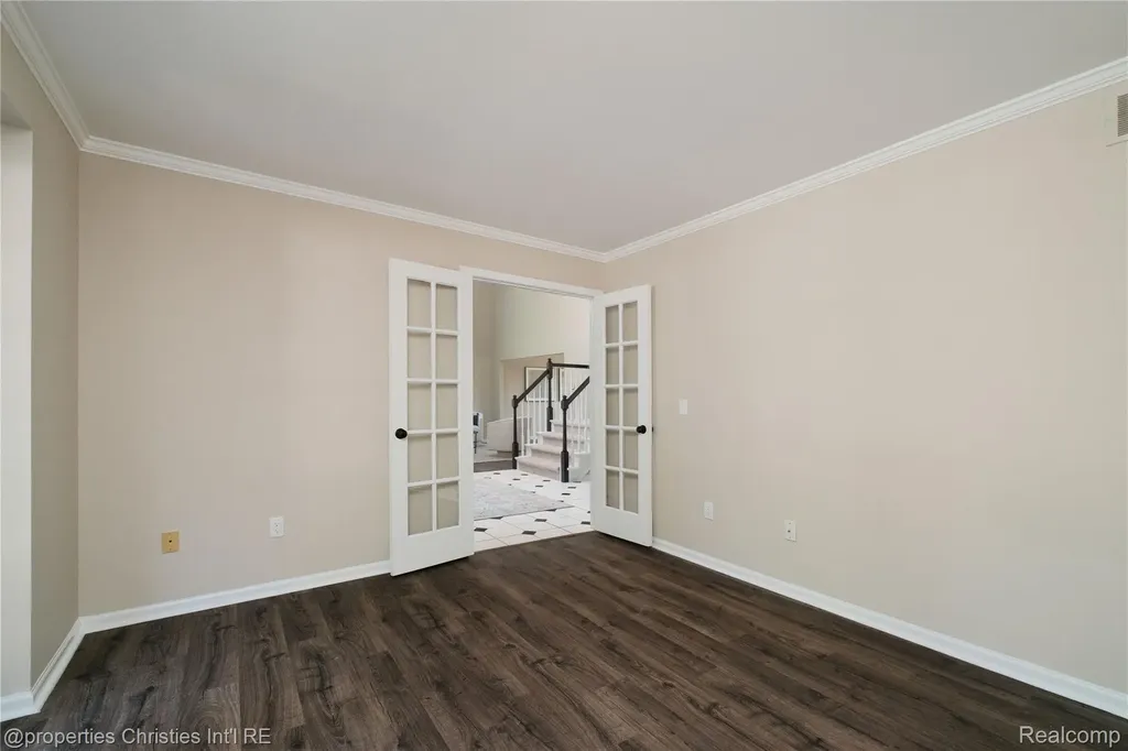 22452 Fuller Drive Novi City MI 48374