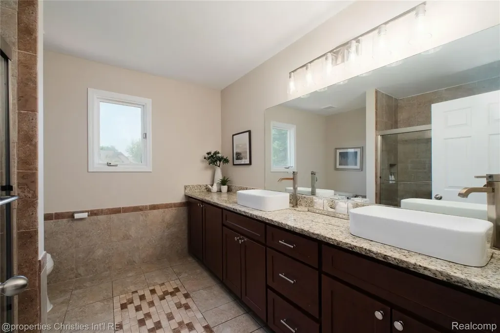 22452 Fuller Drive Novi City MI 48374