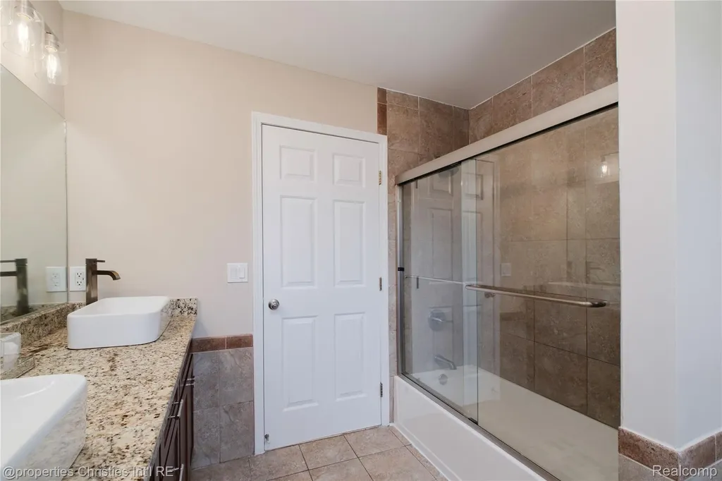 22452 Fuller Drive Novi City MI 48374