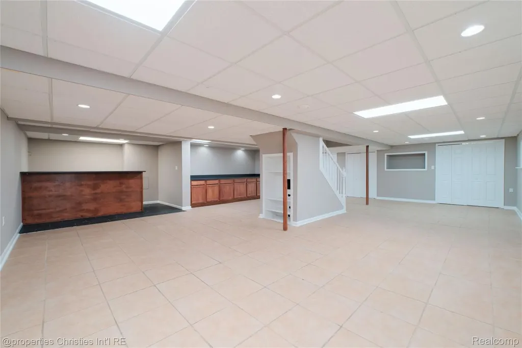 22452 Fuller Drive Novi City MI 48374