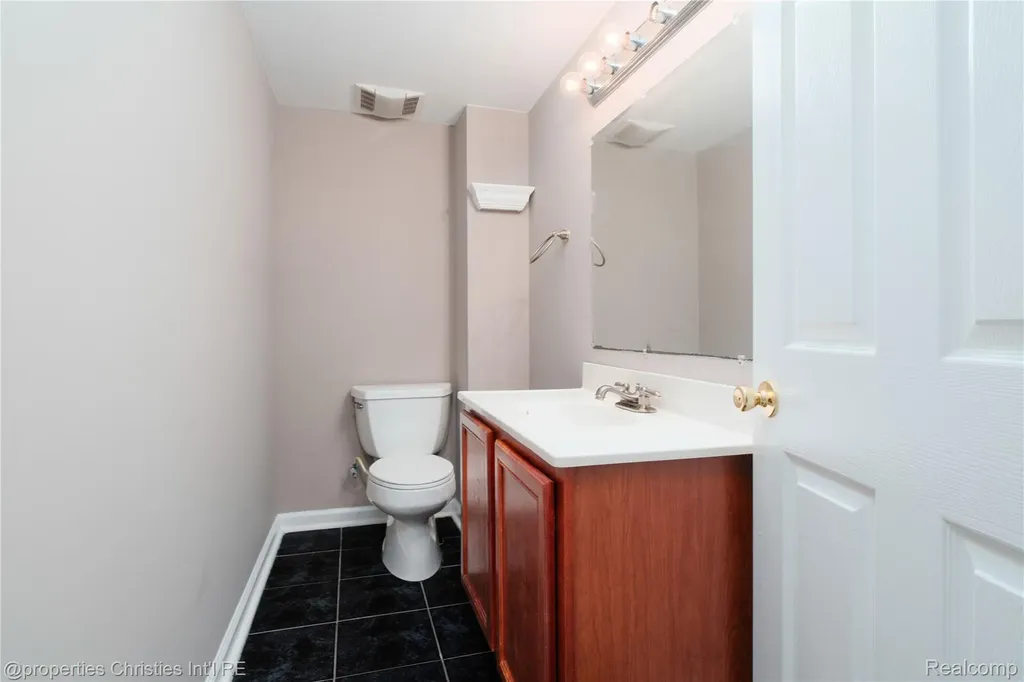 22452 Fuller Drive Novi City MI 48374