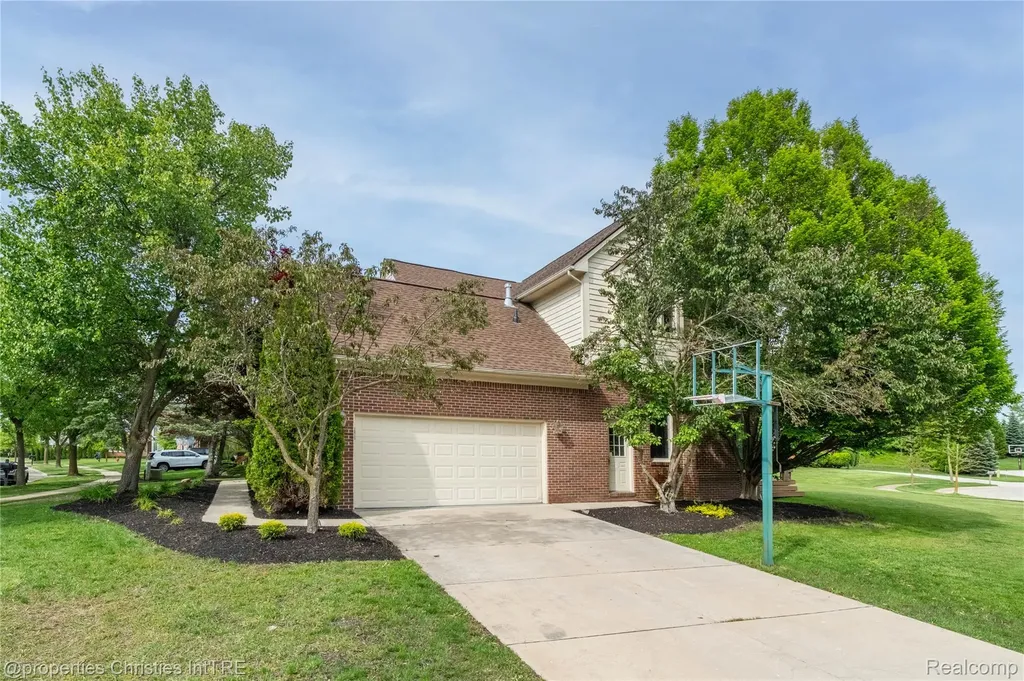 22452 Fuller Drive Novi City MI 48374