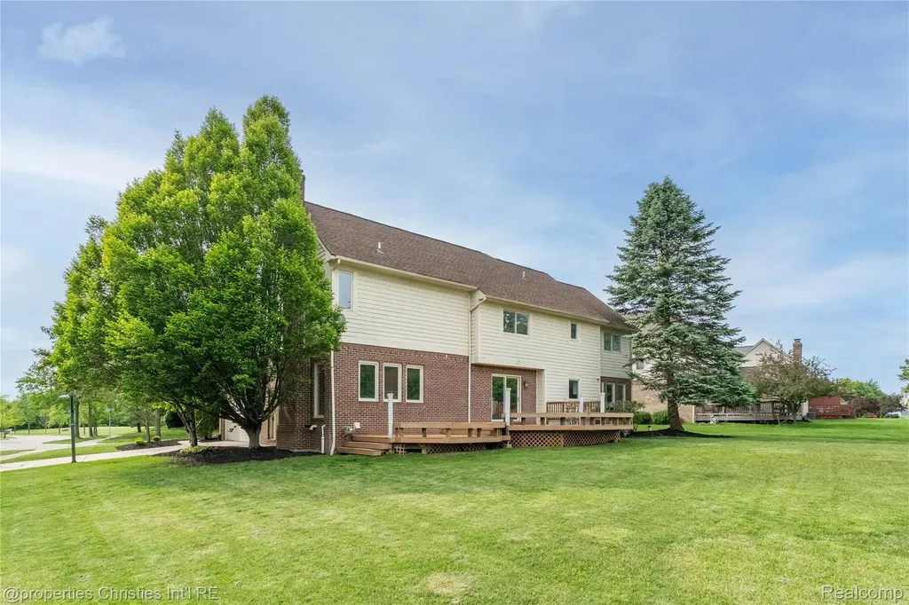 22452 Fuller Drive Novi City MI 48374