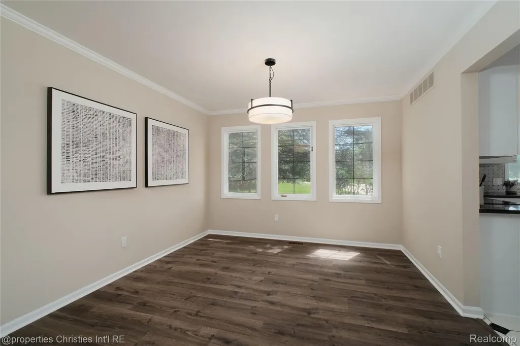 22452 Fuller Drive Novi City MI 48374