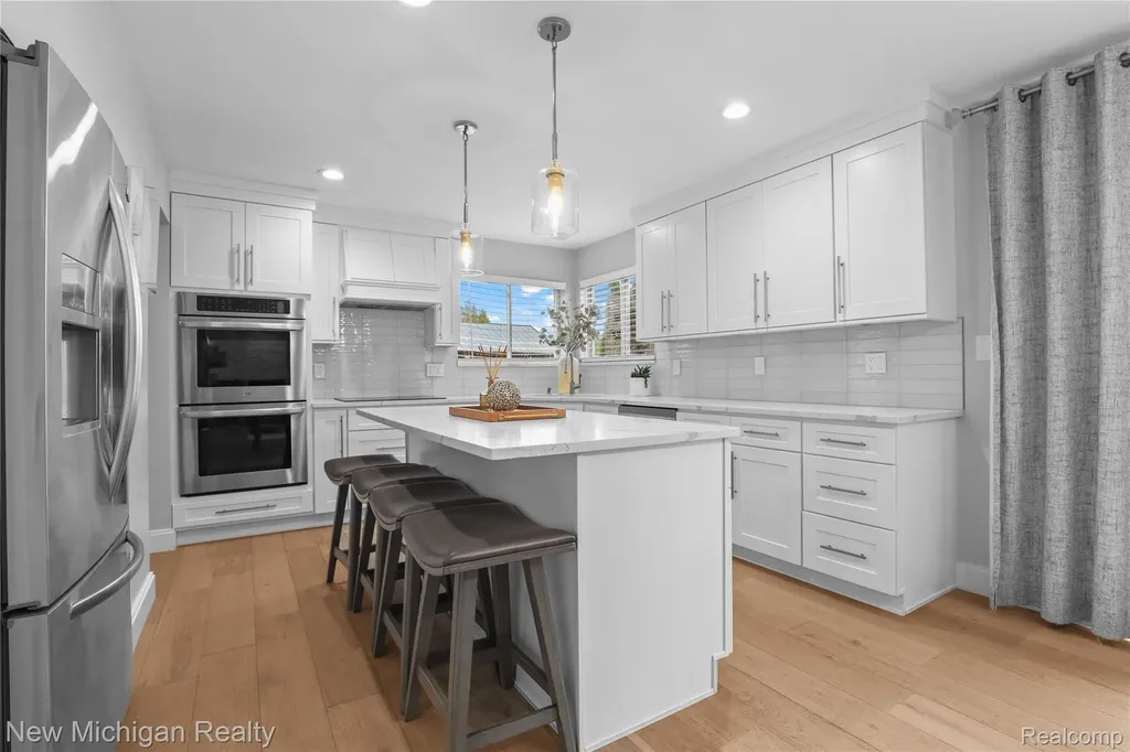 7622 Greene Farm Drive Ypsilanti Charter Township MI 48197