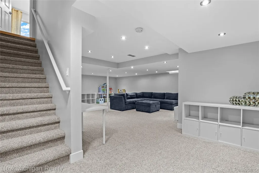 7622 Greene Farm Drive Ypsilanti Charter Township MI 48197