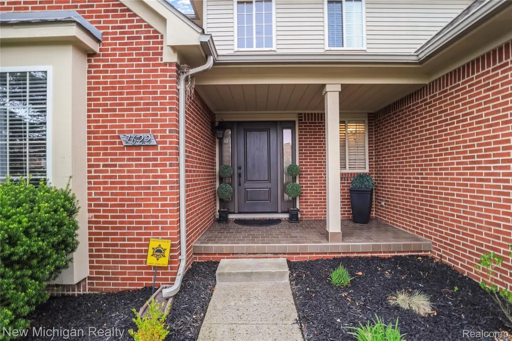 7622 Greene Farm Drive Ypsilanti Charter Township MI 48197