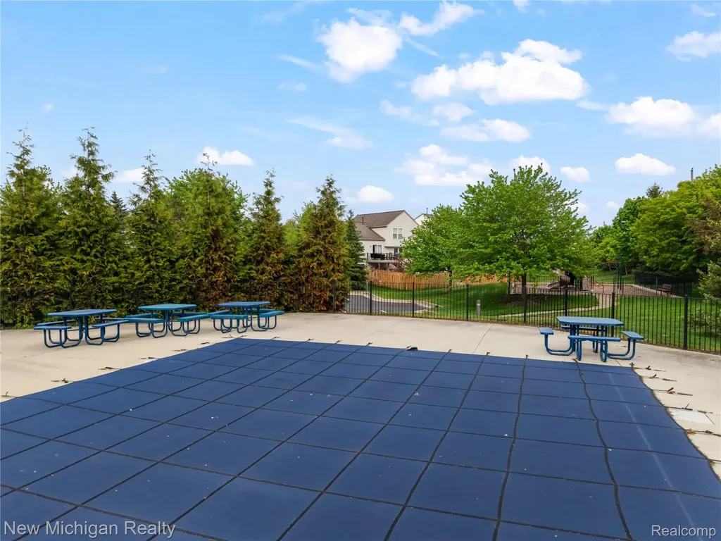 7622 Greene Farm Drive Ypsilanti Charter Township MI 48197